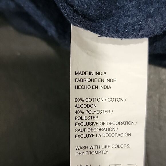 🖤5/$20🖤 G.H. BASS & CO.. blue pullover sweater.. - Picture 14 of 14